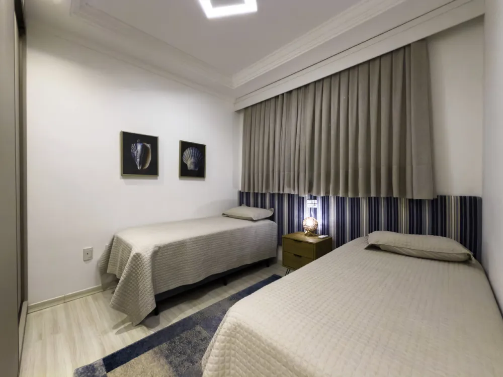 Apartamento para venda no bairro Meia Praia em Itapema