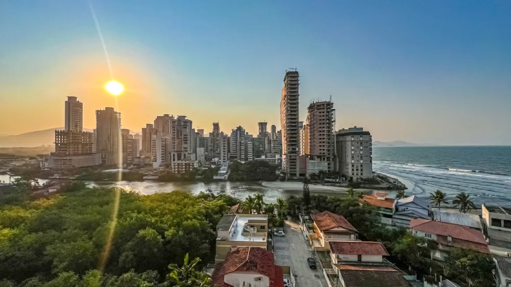 Apartamento para venda no bairro Perequê em Porto Belo