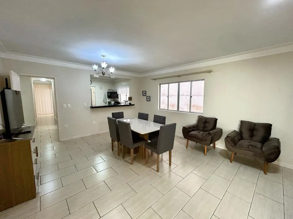 Apartamento para venda no bairro Meia Praia em Itapema