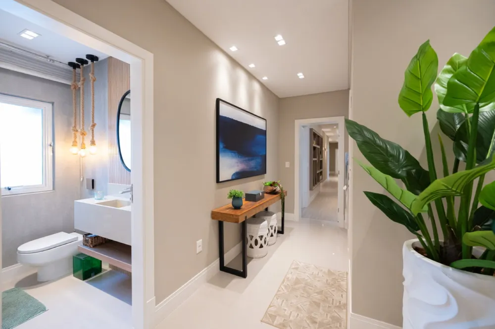 Apartamento para venda no bairro Meia Praia em Itapema
