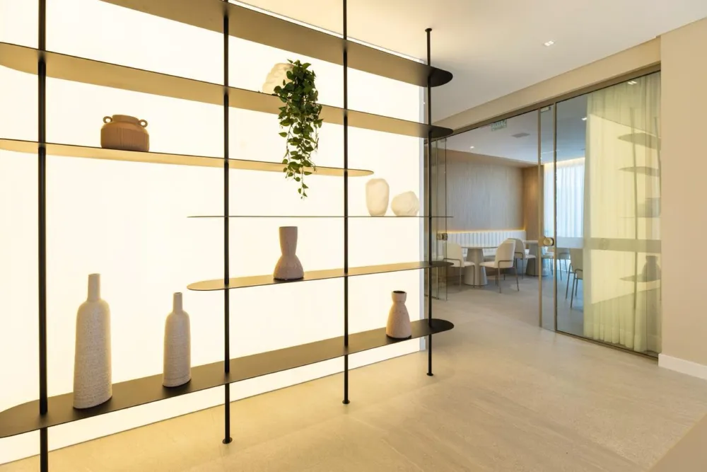 Apartamento para venda no bairro Meia Praia em Itapema