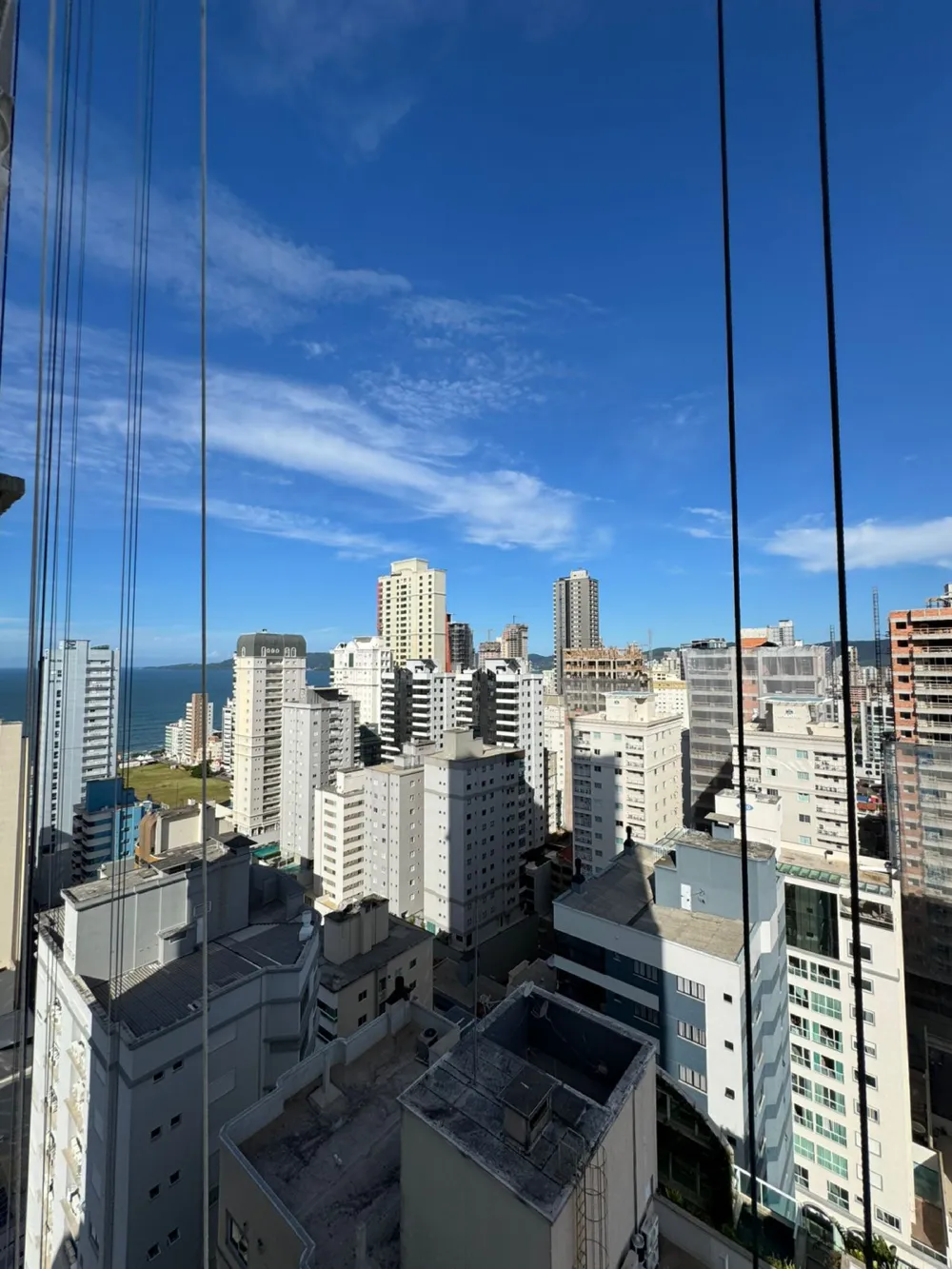 Apartamento para venda no bairro Meia Praia em Itapema