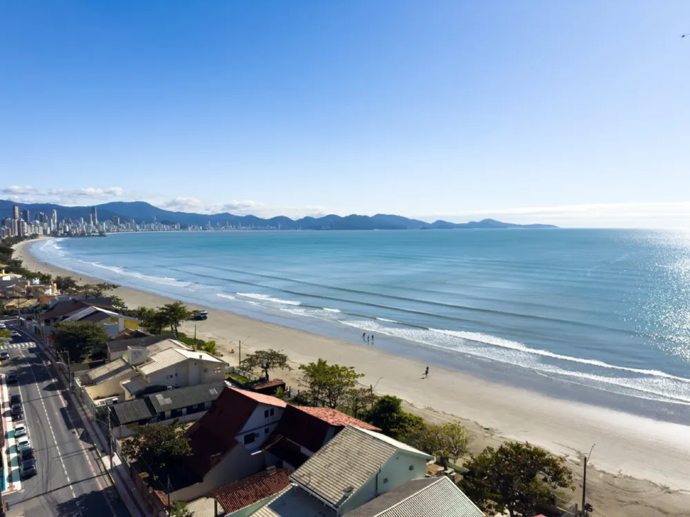 Apartamento para venda no bairro Perequê em Porto Belo