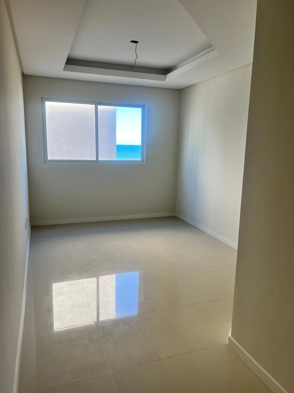 Apartamento para venda no bairro Meia Praia em Itapema