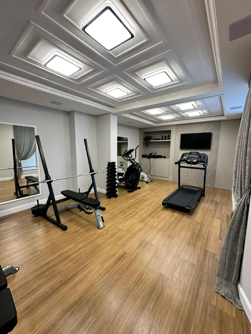 Apartamento para venda no bairro Meia Praia em Itapema