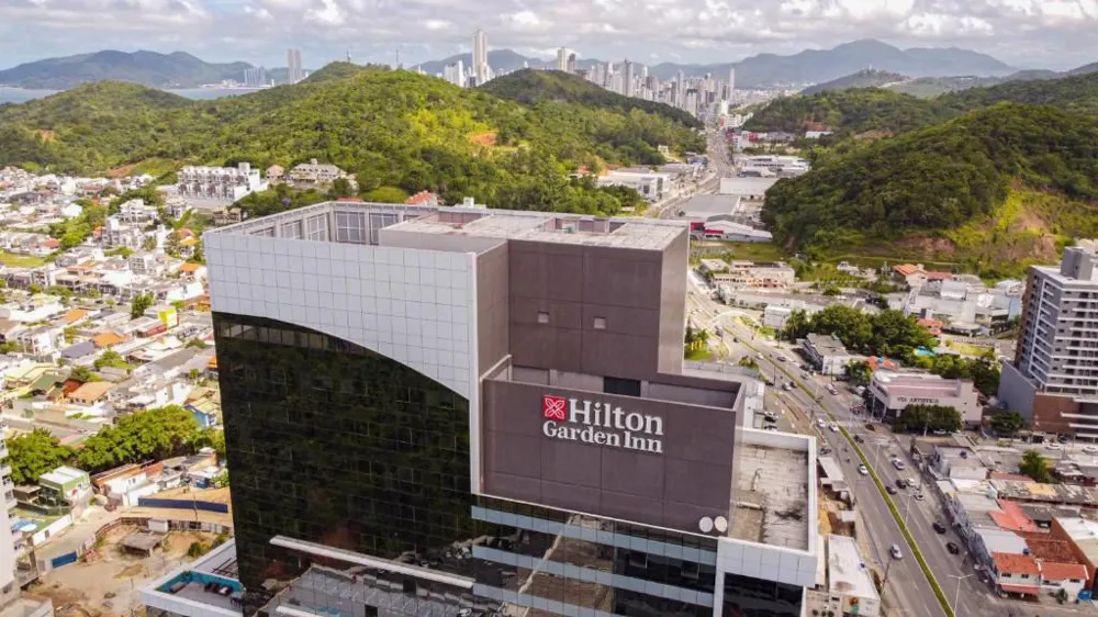 Hotel para venda no bairro Praia Brava em Itajaí