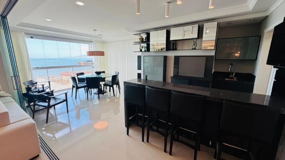 Apartamento 4 quartos para venda no bairro Meia Praia em Itapema