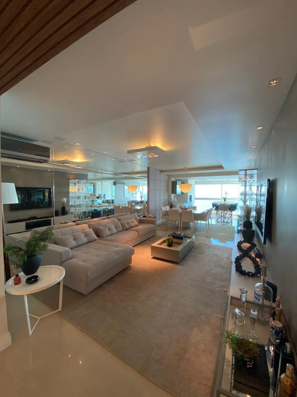 Apartamento para venda no bairro Centro em Balneário Camboriú