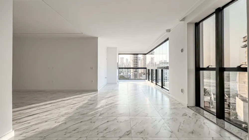 Apartamento para venda no bairro Perequê em Porto Belo
