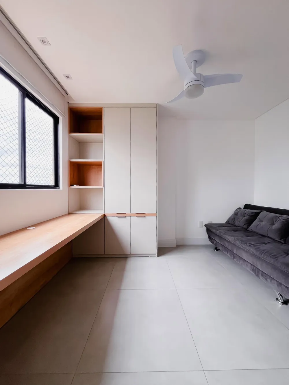 Apartamento para venda no bairro Meia Praia em Itapema