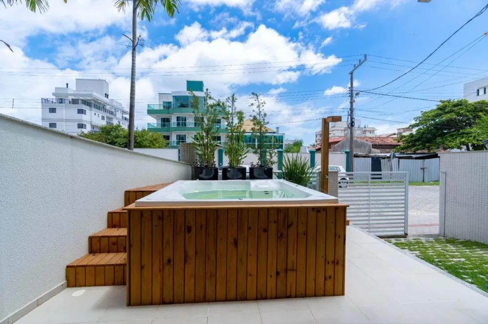 Apartamento para venda no bairro Canto Grande em Bombinhas