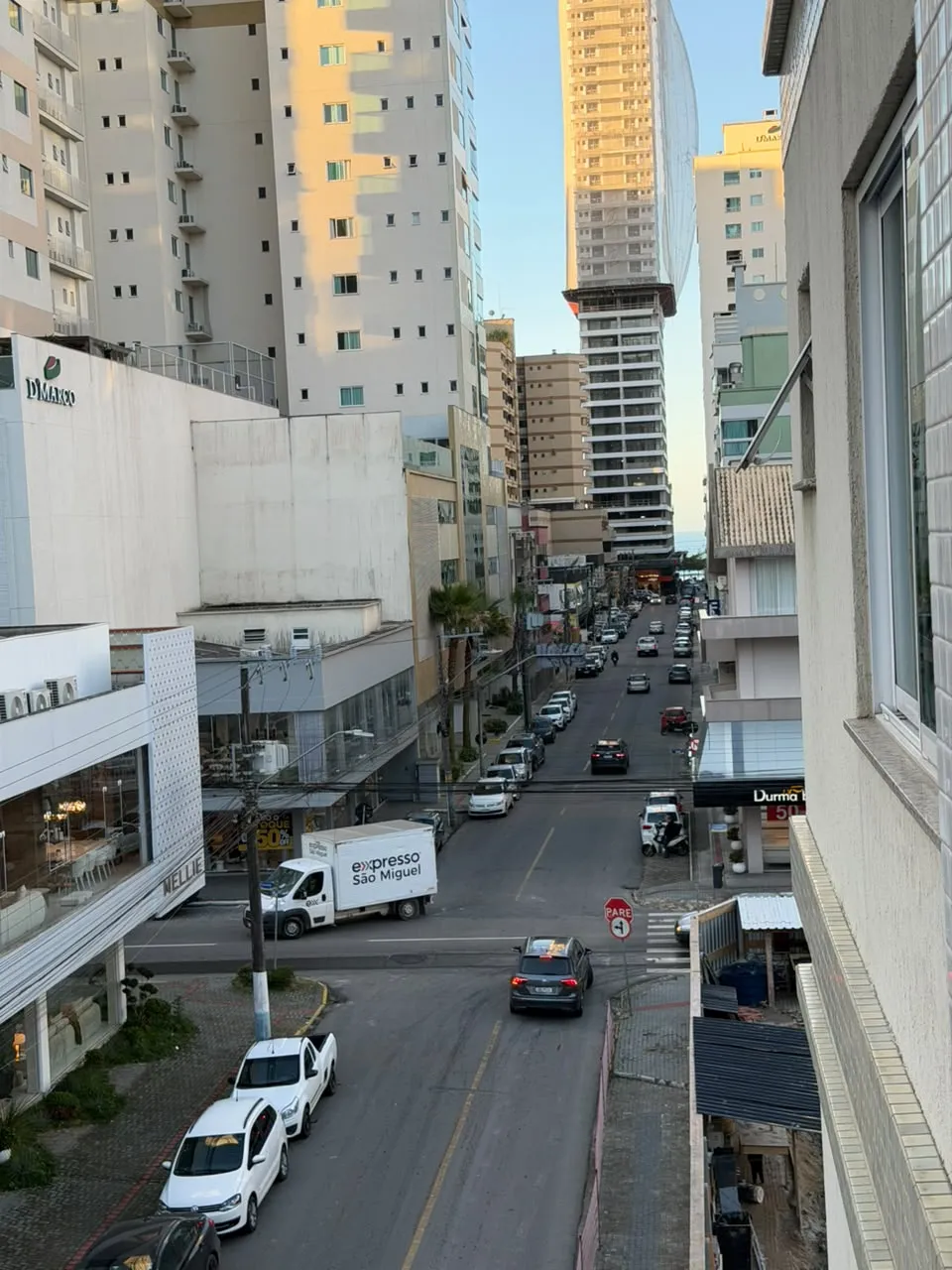 Apartamento 2 quartos para venda no bairro Meia Praia em Itapema