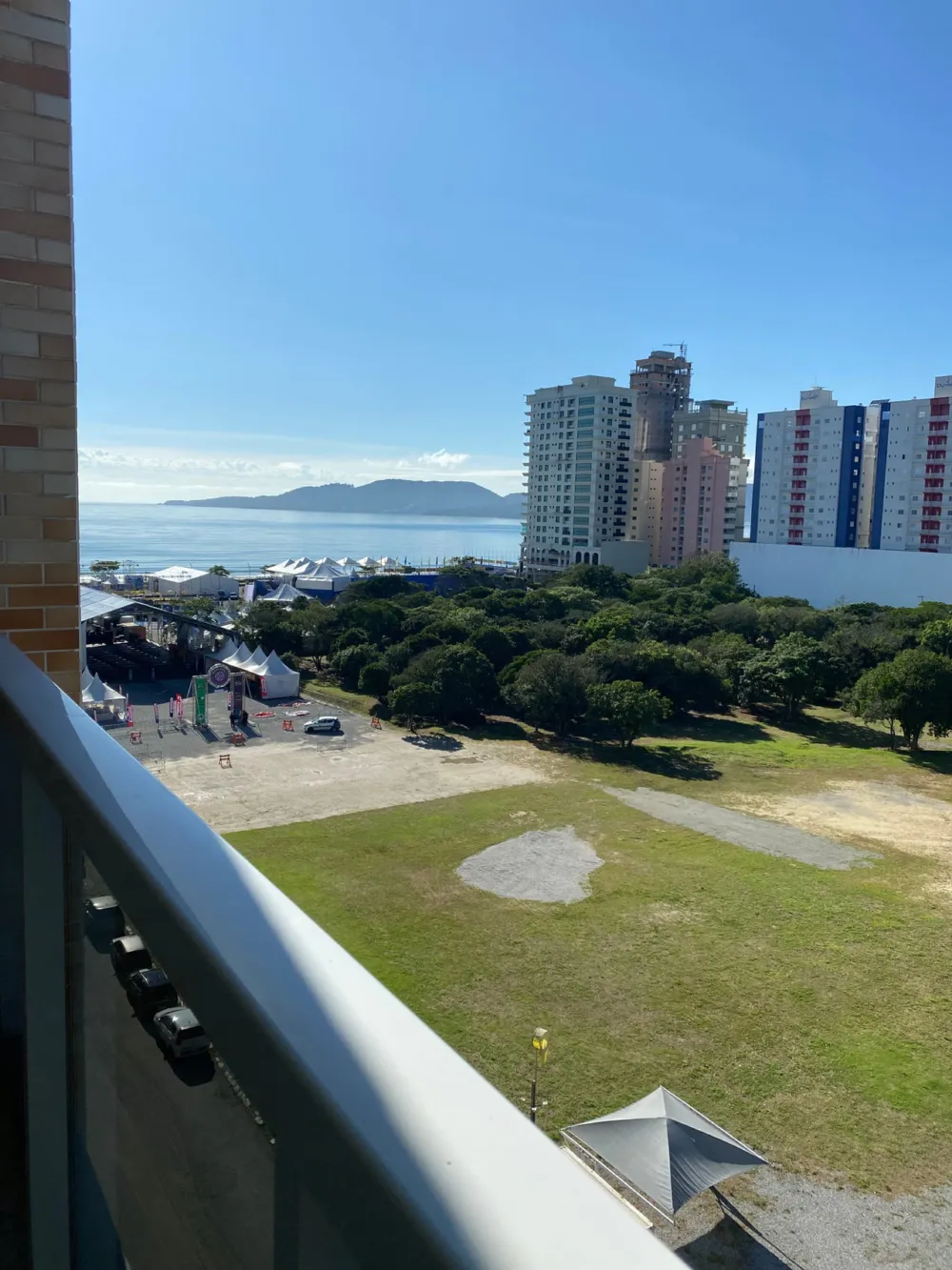 Apartamento 3 quartos para venda no bairro Meia Praia em Itapema