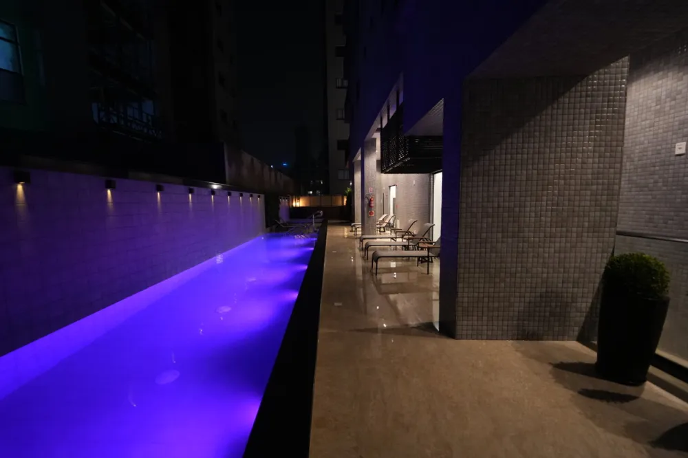 Apartamento para venda no bairro Meia Praia em Itapema